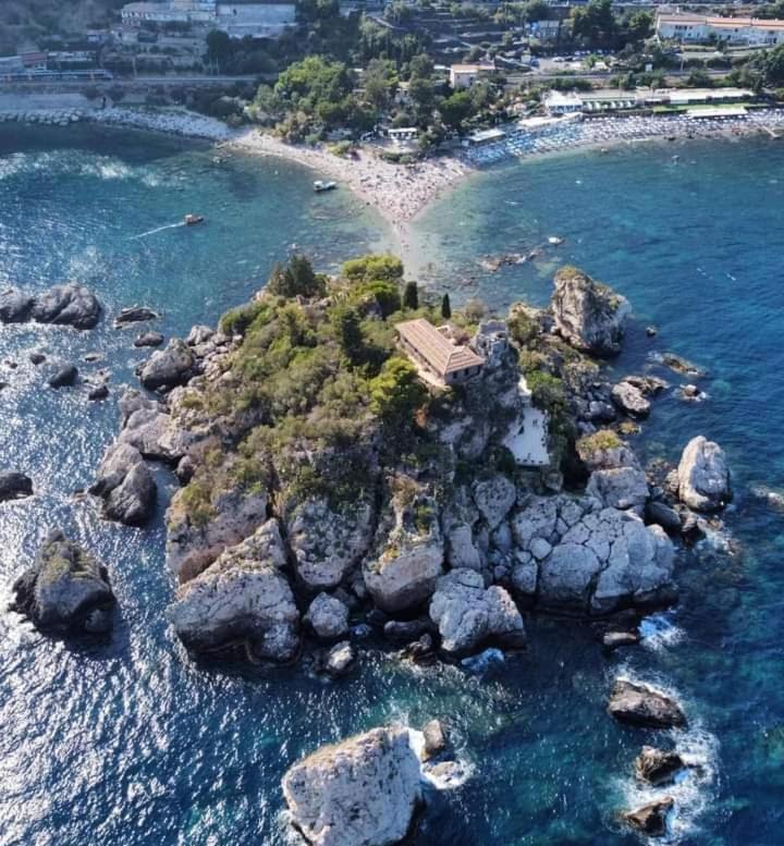 Holiday House Marlin Giardini Naxos Exterior foto